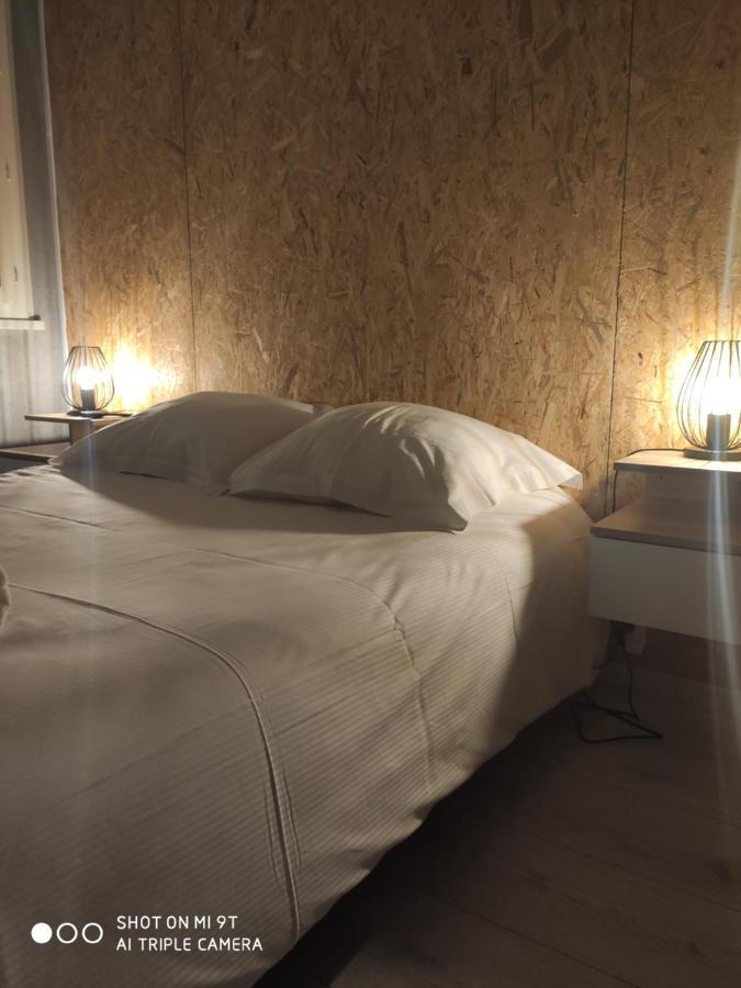Bar Hotel Du Centre Montrevel-en-Bresse Екстериор снимка