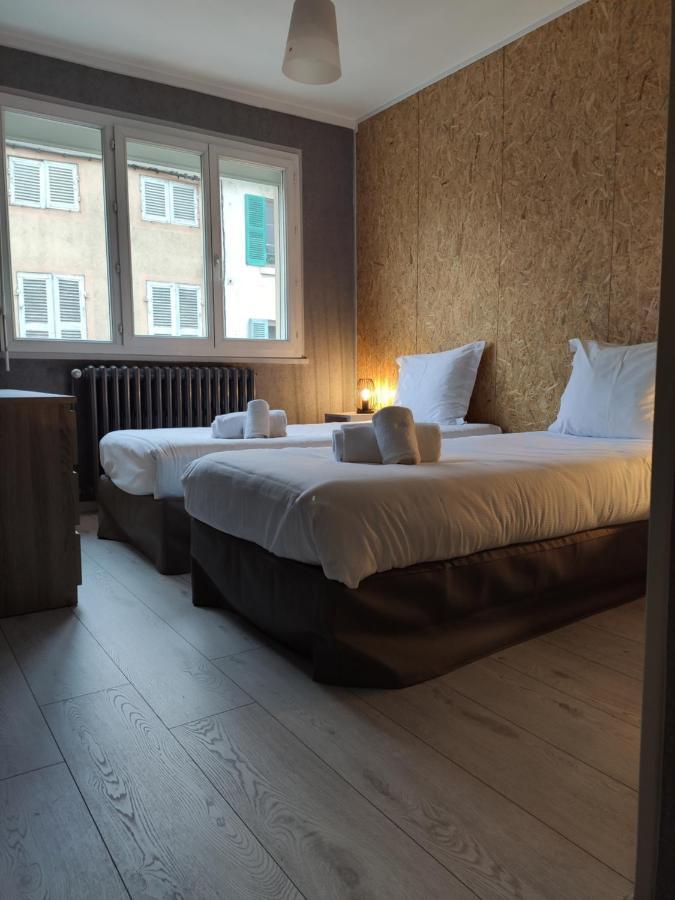 Bar Hotel Du Centre Montrevel-en-Bresse Екстериор снимка