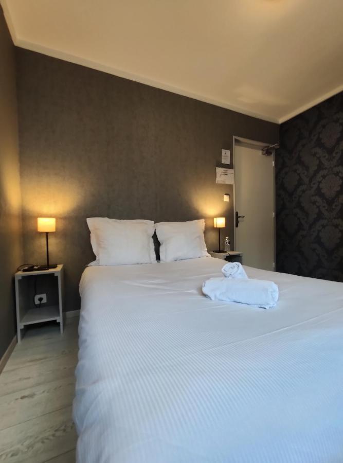 Bar Hotel Du Centre Montrevel-en-Bresse Екстериор снимка